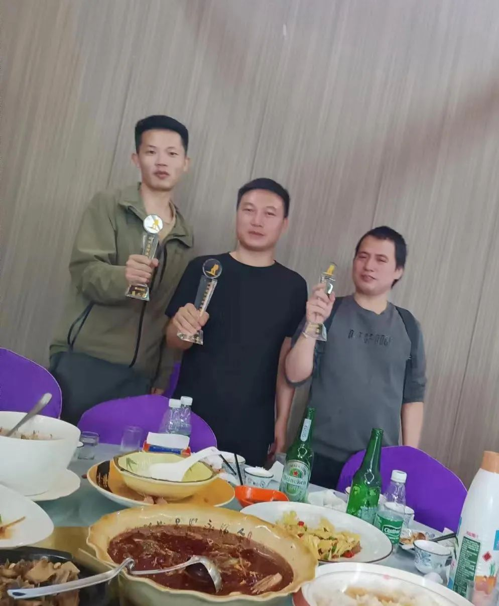 前三名獲獎者.jpg